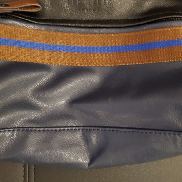 Mens Ted Baker Toiletry Bag - Picture 2 of 5